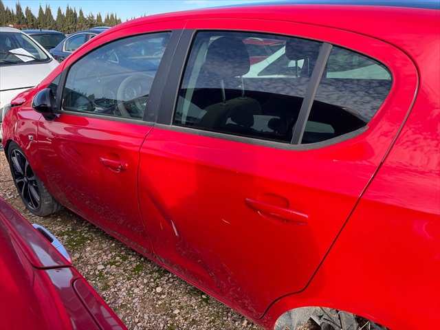 Foto 3ª: Puerta Delantera Izquierda Opel Corsa 1.4 G 90cv [B14XER] (2018)