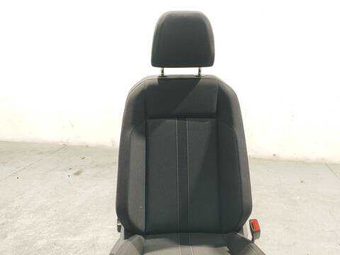 Foto 2ª: Asiento Delantero Derecho Volkswagen T-Roc 1.0 TSI 110CV 81KW [DLAA] (2024)