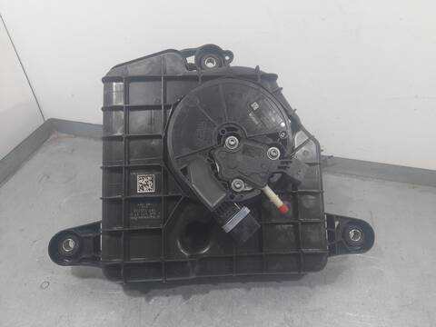 Foto 3ª: Deposito AdBlue Mercedes Clase C 160 C 220 D 205.404) 170CV 125KW [651921] (2017)