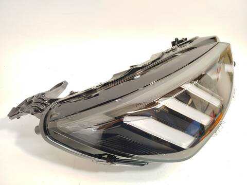 Foto 3ª: Faro Derecho Peugeot 208 1.5 BLUE-HDI FAP 102CV 75KW (2025)