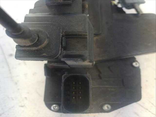 Cerradura Puerta Delantera Derecha Chevrolet Captiva 2.0 D