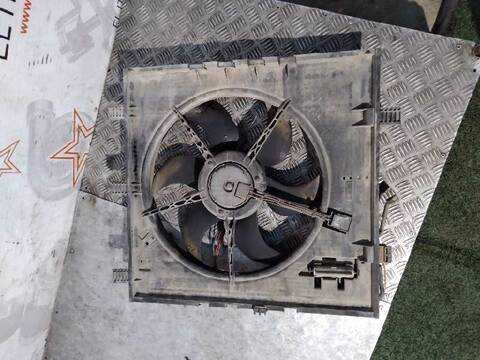 Foto 3ª: Electroventilador Mercedes Vito 110 D EURO 2 638.174) 98CV 72KW [601 D23LA] (1998)