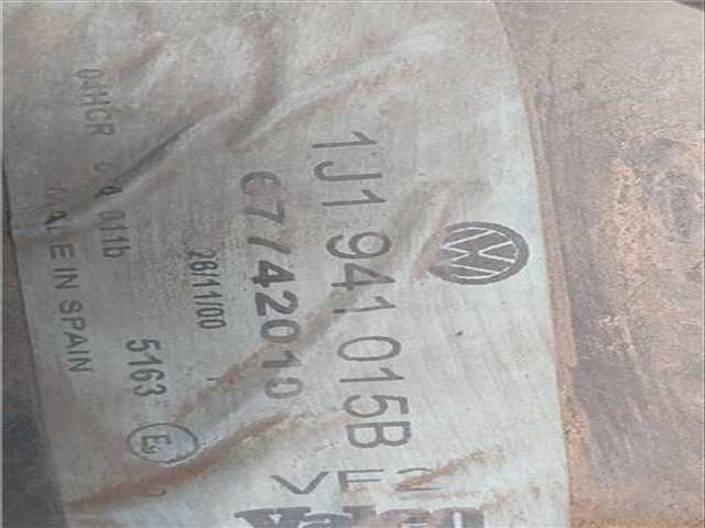 Foto 3ª: Faro Izquierdo Volkswagen Golf 1.6 CONCEPTLINE BERLINA 105CV 77KW [(G) AUS/AZD] (2001)