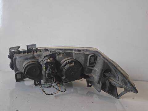 Foto 2ª: Faro Derecho Renault Megane BERLINA 1.5 DCI DIESEL 106CV (2002)