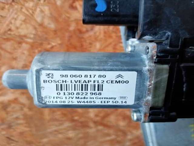 Foto 3ª: Elevalunas Eléctrico Delantero Derecho Peugeot 2008 ACCESS 1 12V E 82CV (2013)
