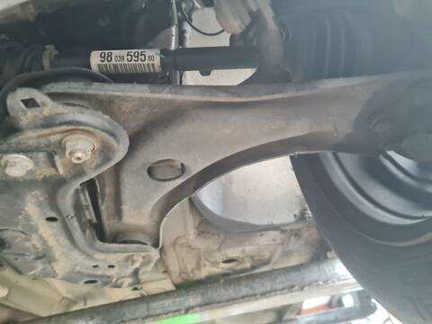 Brazo Suspension Delantero Izquierdo Peugeot 208 ACCESS 68CV 50KW