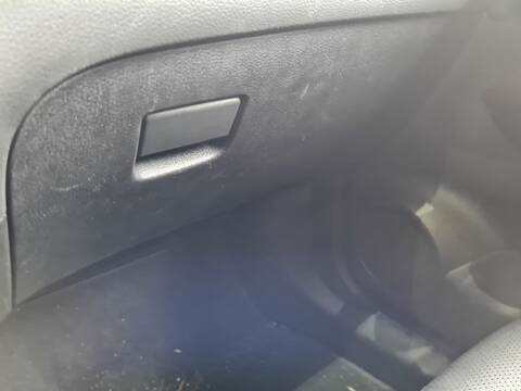 Guantera Nissan X-Trail TEKNA 157CV 116KW T32)