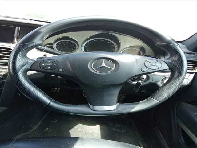 Foto 3ª: Volante Mercedes Clase E 180 E 350 CDI 207.322) COUPE 231CV 170KW [OM 642.836] (2021)