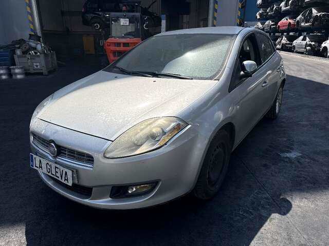 Foto 1ª: Puente Delantero Fiat Bravo 1.6 D 105CV 0CV [198A3000] (2009)