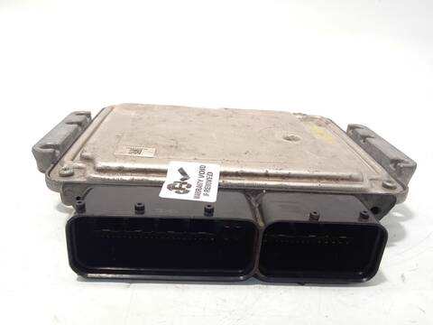 Foto 3ª: Centralita Motor ECU Kia Ceed 1.6 CRDI 110 110CV 81KW JD) [D4FB] (2013)