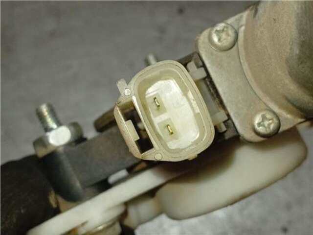 Foto 3ª: Elevalunas Eléctrico Trasero Derecho Kia Rio 1.4 16V [G4FA]