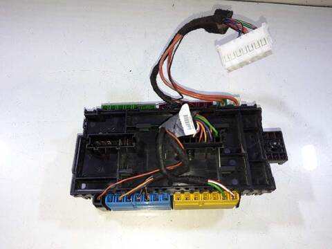 Foto 2ª: Caja Reles Fusibles Mercedes Vito 2.1 CDI CAT 136CV 100KW (2014)