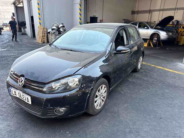Mangueta Delantera Izquierda Volkswagen Golf 1.6 TDI 105CV 0CV