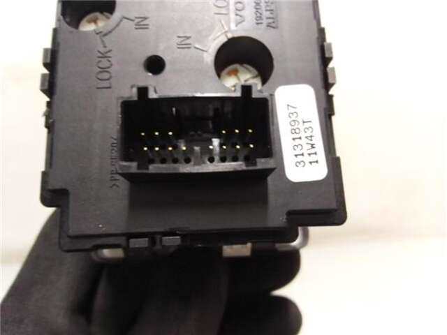 Foto 3ª: Mando Multifuncion Volvo S40 1.6 D DRIVE KINETIC [1.6 LTR. - 84 KW DIESEL CAT] [D 4162 T]