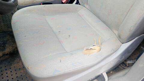 Foto 4ª: Asiento Delantero Izquierdo Volkswagen Transporter 1.9 TDI 85CV 63KW [AXC] (2022)