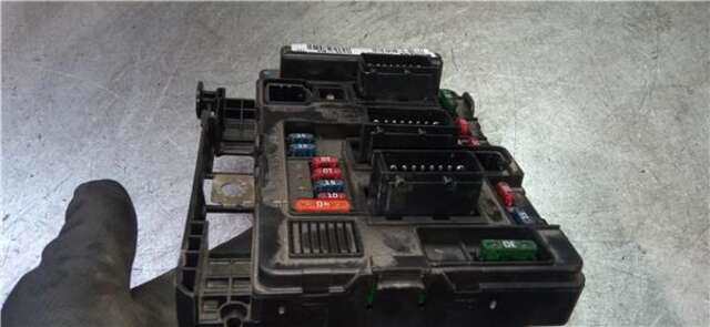 Foto 3ª: Caja Reles Fusibles Citroen Xsara 2.0 HDI EXCLUSIVE [2.0 LTR. - 66 KW HDI CAT (RHY - DW10TD)] [RHY (DW10TD)]