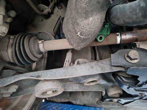 Transmision Delantera Derecha Ford Focus TITANIUM 120CV 88KW