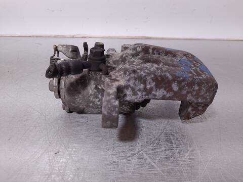 Foto 3ª: Pedal Embrague Hyundai i30 CLASSIC 90CV 66KW [D4FC] (2014)