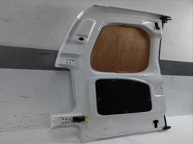 Foto 3ª: Puerta Trasera Derecha Peugeot Rifter 102 CV 75KW [YHY] (2019)