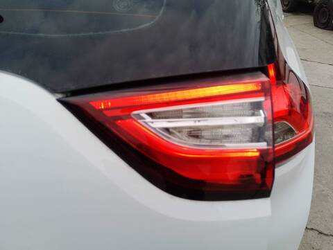 Foto 4ª: Piloto Portón Derecho Renault Scenic BLACK EDITION 140CV 103KW IV [H5H B4] (2020)