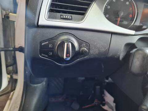 Mando Luces Audi A4 BASICO 160CV 118KW
