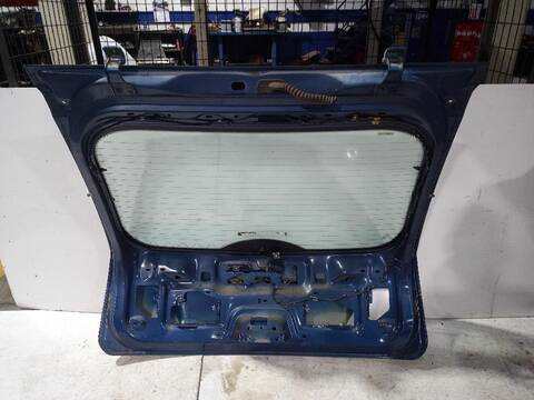 Foto 3ª: Portón Ford Focus TREND 101CV [HWDA] (2004)