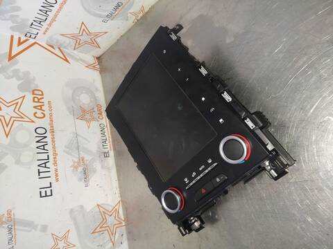 Foto 4ª: Sistema GPS Renault Megane ZEN BERLINA 110CV 81KW IV BERLINA 5P [K9K G6] (2017)