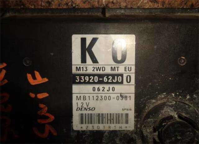 Foto 3ª: Centralita Motor ECU Suzuki Swift 1.3 GL (3-PTAS.) [1.3 LTR. - 68 KW 16V CAT] [M13A]