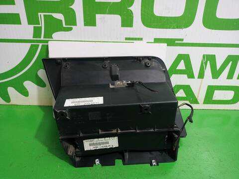 Foto 3ª: Guantera Seat Altea STYLE ECOMOTIVE 105CV 77KW [CAYC] (2012)