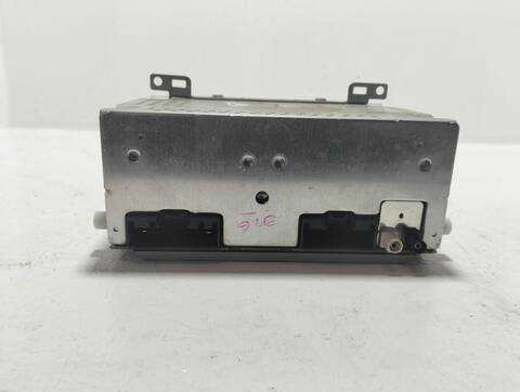 Foto 2ª: Sistema Audio Radio CD Ford Focus VERSION INDEFINIDA (2004)