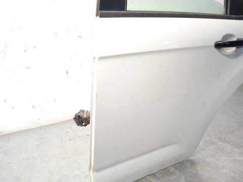 Foto 3ª: Puerta Trasera Izquierda Citroen C3 TONIC 68CV 50KW [8H01] (2013)