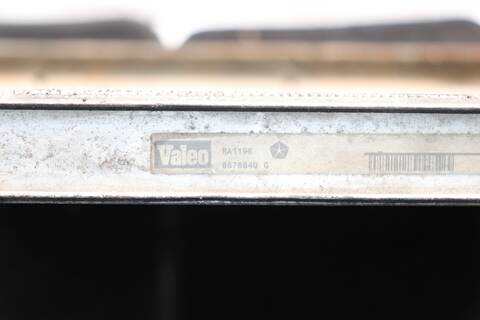 Foto 3ª: Radiador Motor Chrysler Voyager 2.5 CRD LX 143CV 105KW (2001)