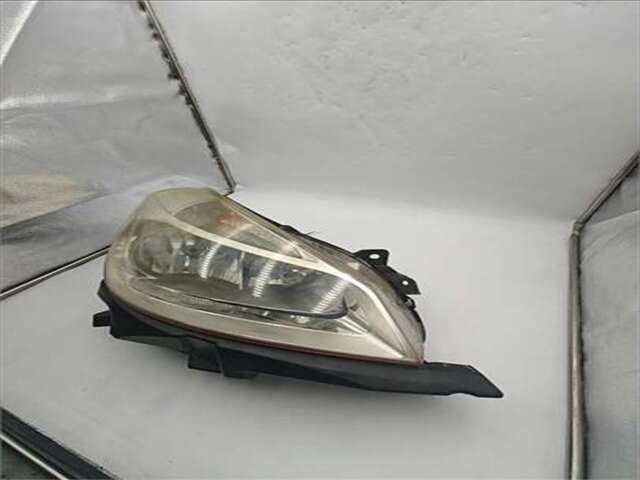 Foto 2ª: Faro Derecho Renault Clio 1.5 EMOTION [1.5 LTR. - 50 KW DCI DIESEL] [K9K 768]