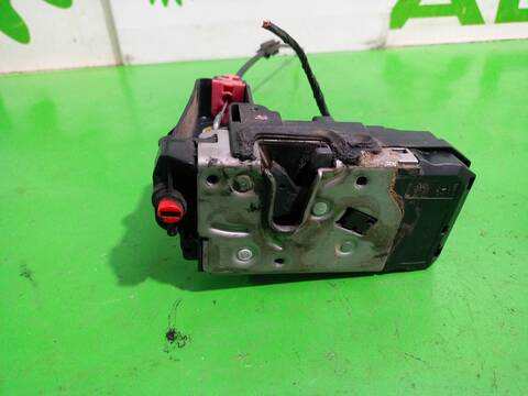 Foto 3ª: Cerradura Puerta Trasera Derecha Opel Astra ESSENTIA BERLINA 90CV 66KW [Z14XEP] (2006)