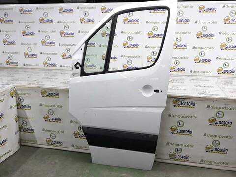 Foto 2ª: Puerta Delantera Izquierda Mercedes Sprinter 309-311-313-315 CDI 906.631-633-635-637) (2009)