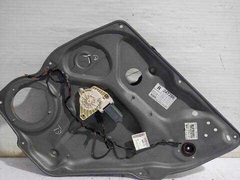 Foto 2ª: Elevalunas Manual Trasero Derecho Mercedes Clase A 140 A 200 CDI 169.008) 140CV [OM640941] (2004)