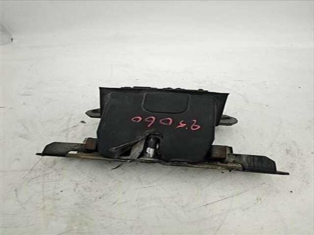 Foto 2ª: Cerradura Maletero Portón Ford Mondeo 2.0 TREND (09.2010- ) [2.0 LTR. - 103 KW TDCI CAT] [UFBA]