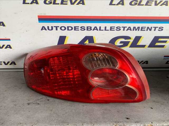Piloto Trasero Izquierdo Toyota Auris 2.0 D4D 126CV 0CV