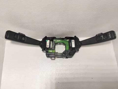 Mando Multifuncion Volvo V40 DIESEL