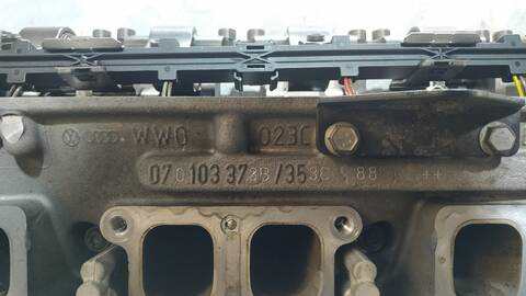 Foto 2ª: Culata Volkswagen Touareg TDI R5 174CV 128KW [BAC] (2004)