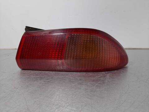 Foto 2ª: Piloto Trasero Derecho Alfa Romeo 156 1.9 JTD CAT 105CV 77KW [AR32302] (1999)