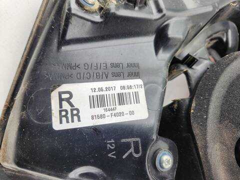 Foto 3ª: Piloto Portón Derecho Toyota CHR HYBRID ADVANCE 122CV [2ZR] (2017)