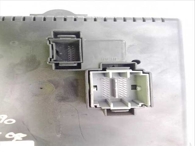 Foto 2ª: Caja Reles Fusibles Volvo XC 90 VERSION INDEFINIDA (2002)