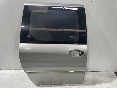 Puerta Lateral Corredera Derecha Kia Carnival 2.9 CRDI LX 144CV 106KW