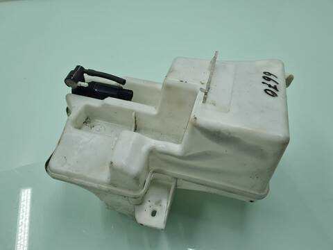 Foto 3ª: Deposito Limpiaparabrisas Volvo V40 MOMENTUM 114CV 84KW [D4162T] (2015)