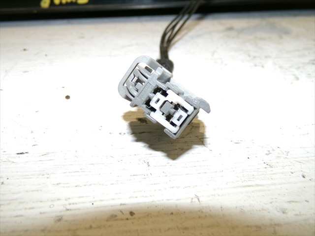 Foto 4ª: Piloto Trasero Derecho Ford Focus 1.8 TDCI 2008-2011 [KKDA] (2009)