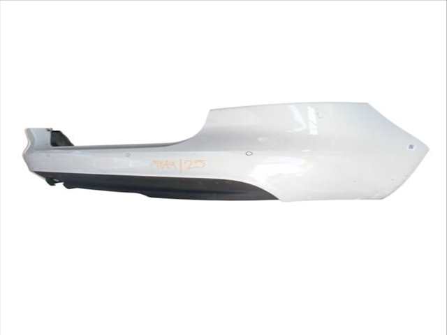 Foto 2ª: Paragolpes Trasero Jaguar XE 2.0 D (2015)