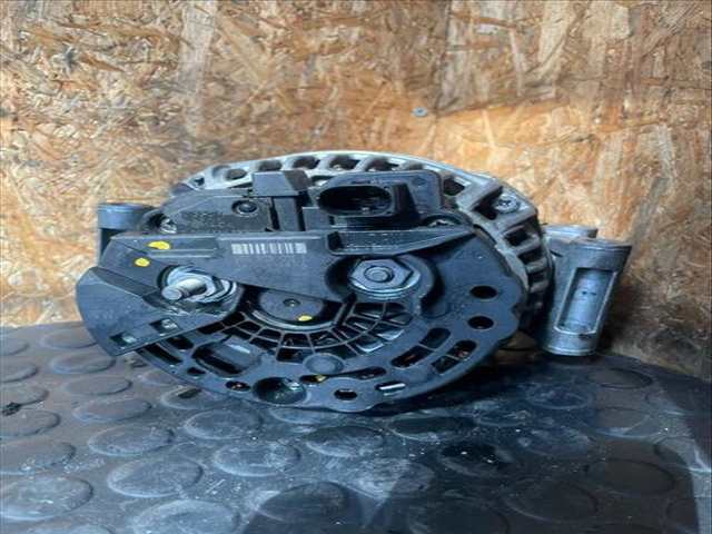 Foto 3ª: Alternador Audi A4 BASICO 1 16V TFSI 160CV (2008)