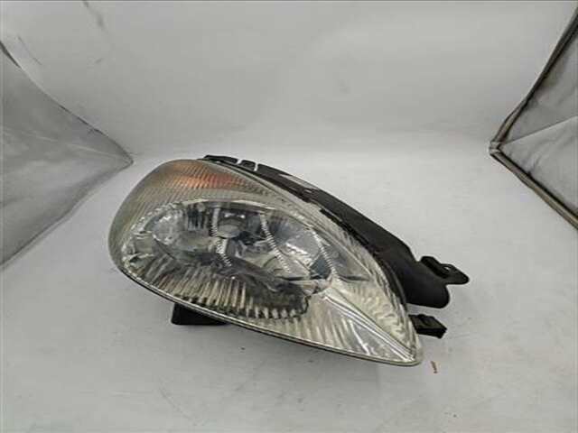 Faro Derecho Citroen Xsara 2.0 HDI EXCLUSIVE [2.0 LTR. - 66 KW HDI CAT (RHY - DW10TD)]