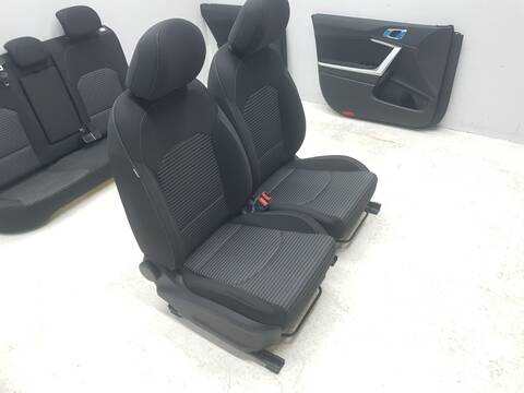 Foto 3ª: Juego Asientos Completos Kia Ceed DRIVE (2018)